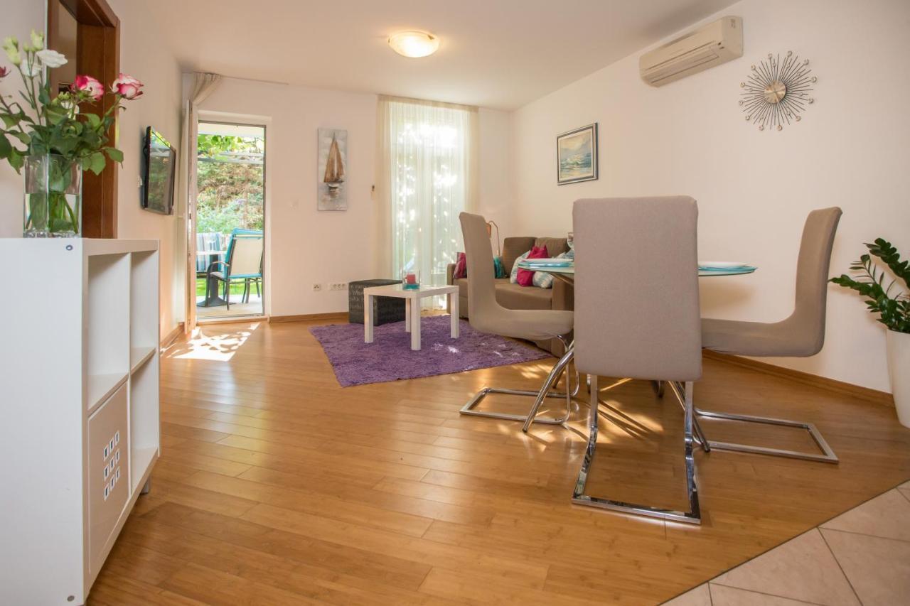 פורץ Apartment Bela מראה חיצוני תמונה